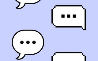 Sprechblasen auf blauem Hintergrund